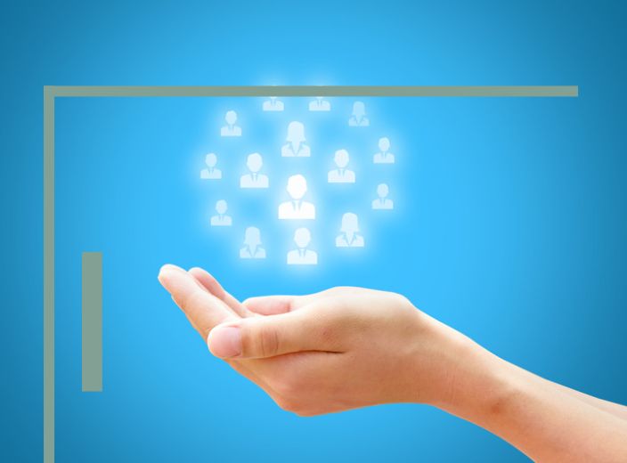 Seirbhísí a théann chun tairbhe do Chomhaltaí Foirne